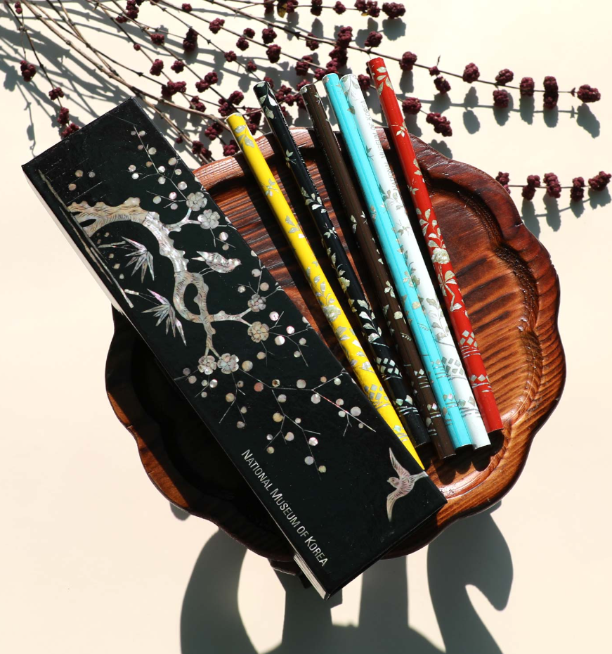 Mother-of-Pearl Paper Pencil Case & Pencil Set (National Museum of Korea Official Goods)