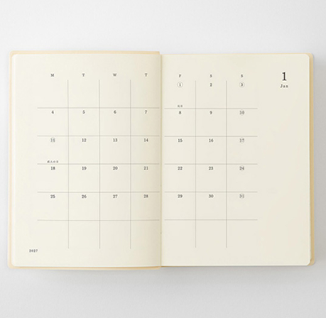 Midori Diary 2027 MD Notebook: One Page a Day