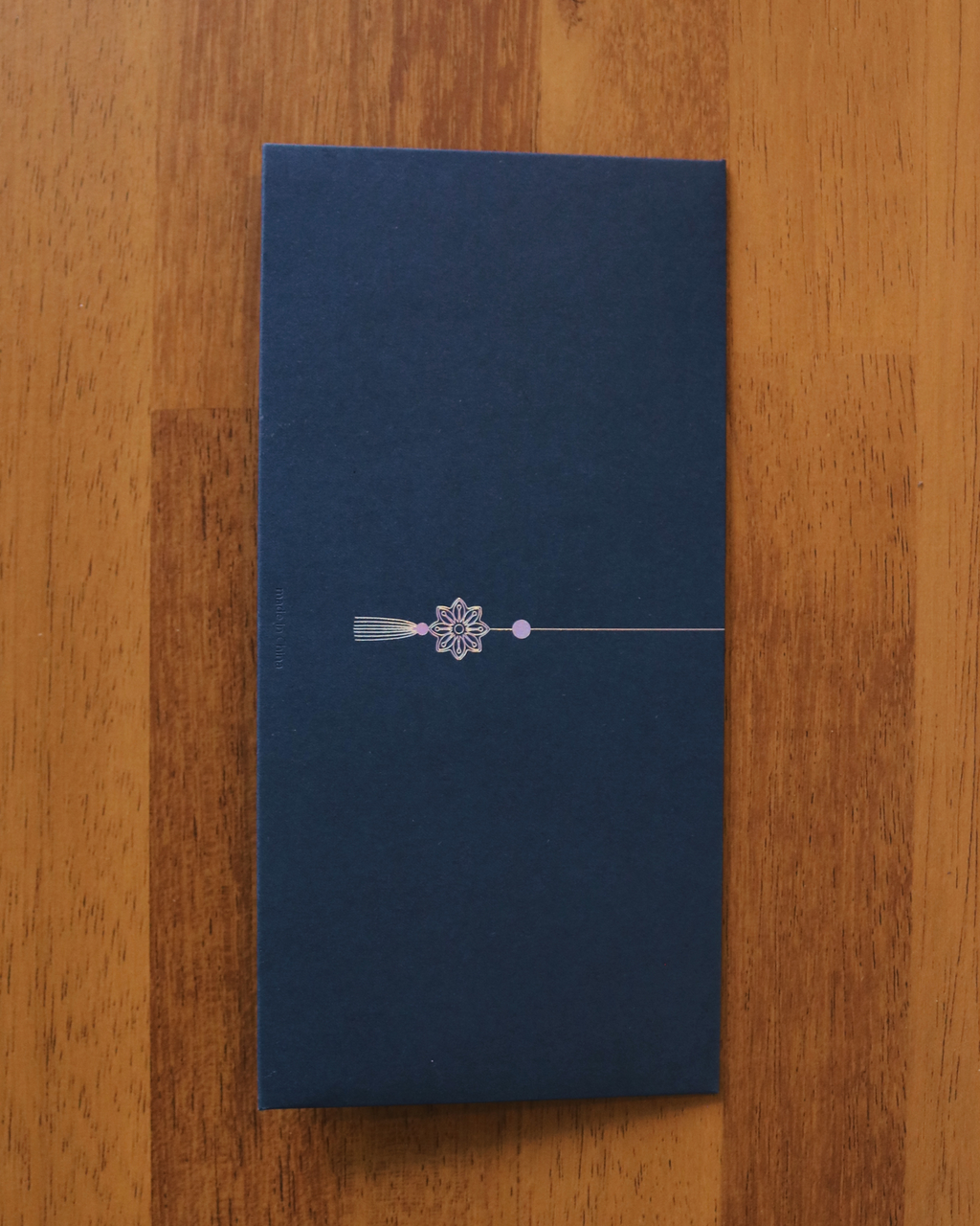 Mother of Pearl Crane Envelope Set of 2