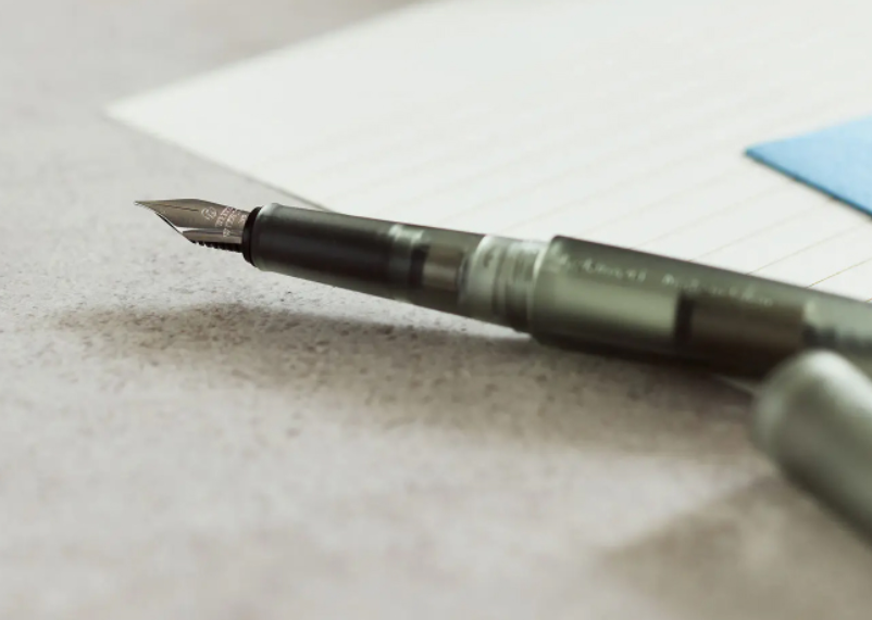Hobonichi x Kakimori Frost Extra Fine Fountain Pen | Asia Exclusive